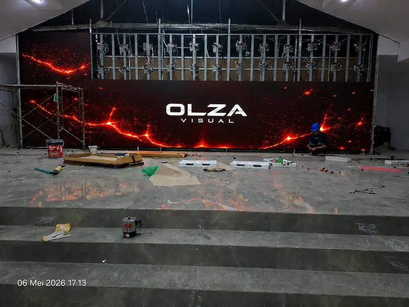 Instalasi videotron indoor dan outdoor profesional dengan teknisi LED display