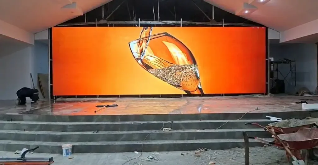 Videotron indoor ballroom hotel untuk event dan seminar profesional